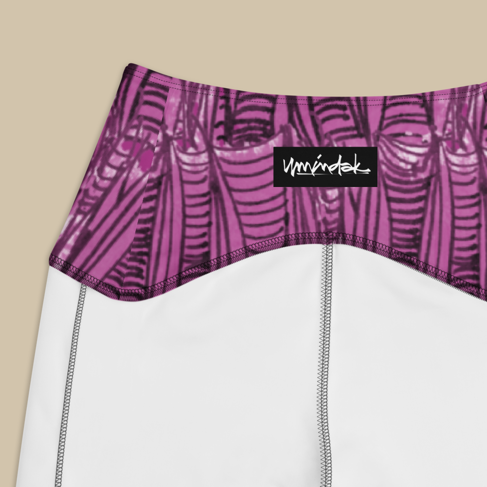 Electric Plumage Pocket Leggings